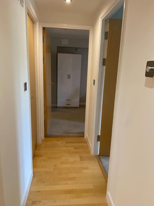 Modern Apartment, Fistral Beach Newquay  Exterior photo